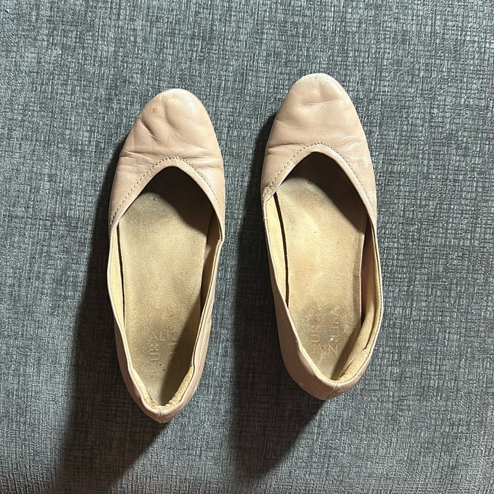 Naturalizer Flats